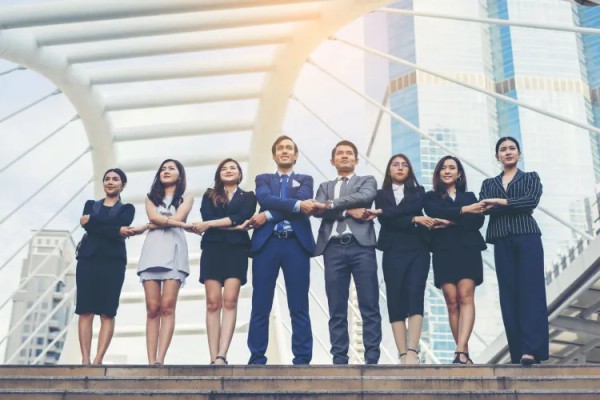 Hình ảnh minh họa về việc chơi có trách nhiệm, cân bằng giữa giải trí và kiểm soát tài chính trên J88VIP1.