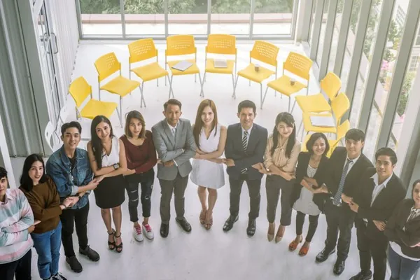 Biểu tượng trách nhiệm cá cược với đồng hồ và biểu đồ kiểm soát